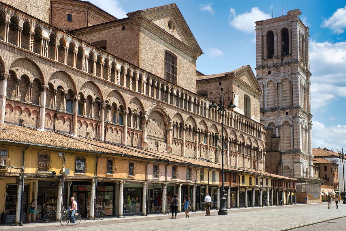 Itinerario a piedi a Ferrara
