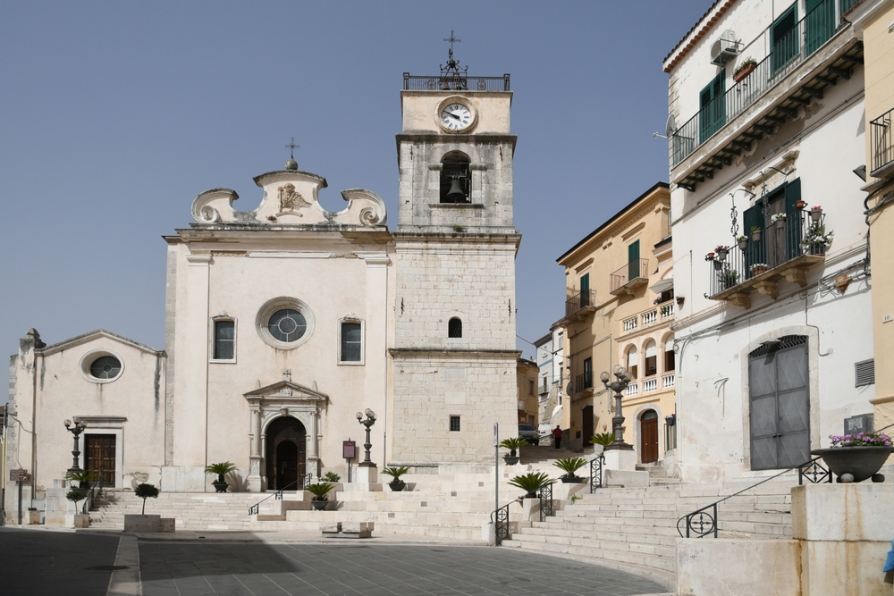 candela puglia borgo